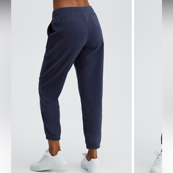 Fabletics Go-To Polar Fleece Sweatpants - XS - Picture 3 of 7